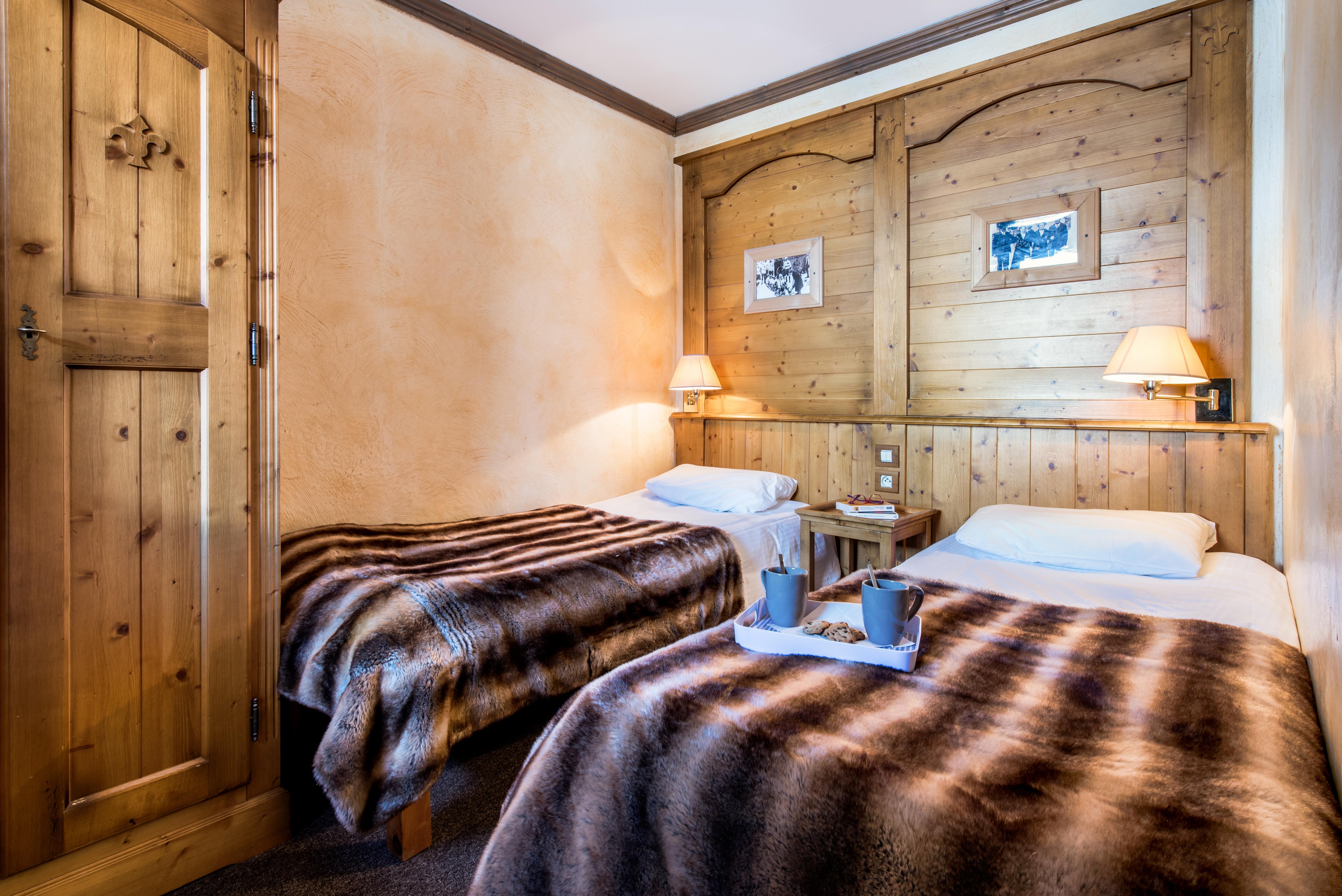Aparthotel Residences Village Montana By Les Etincelles 4*